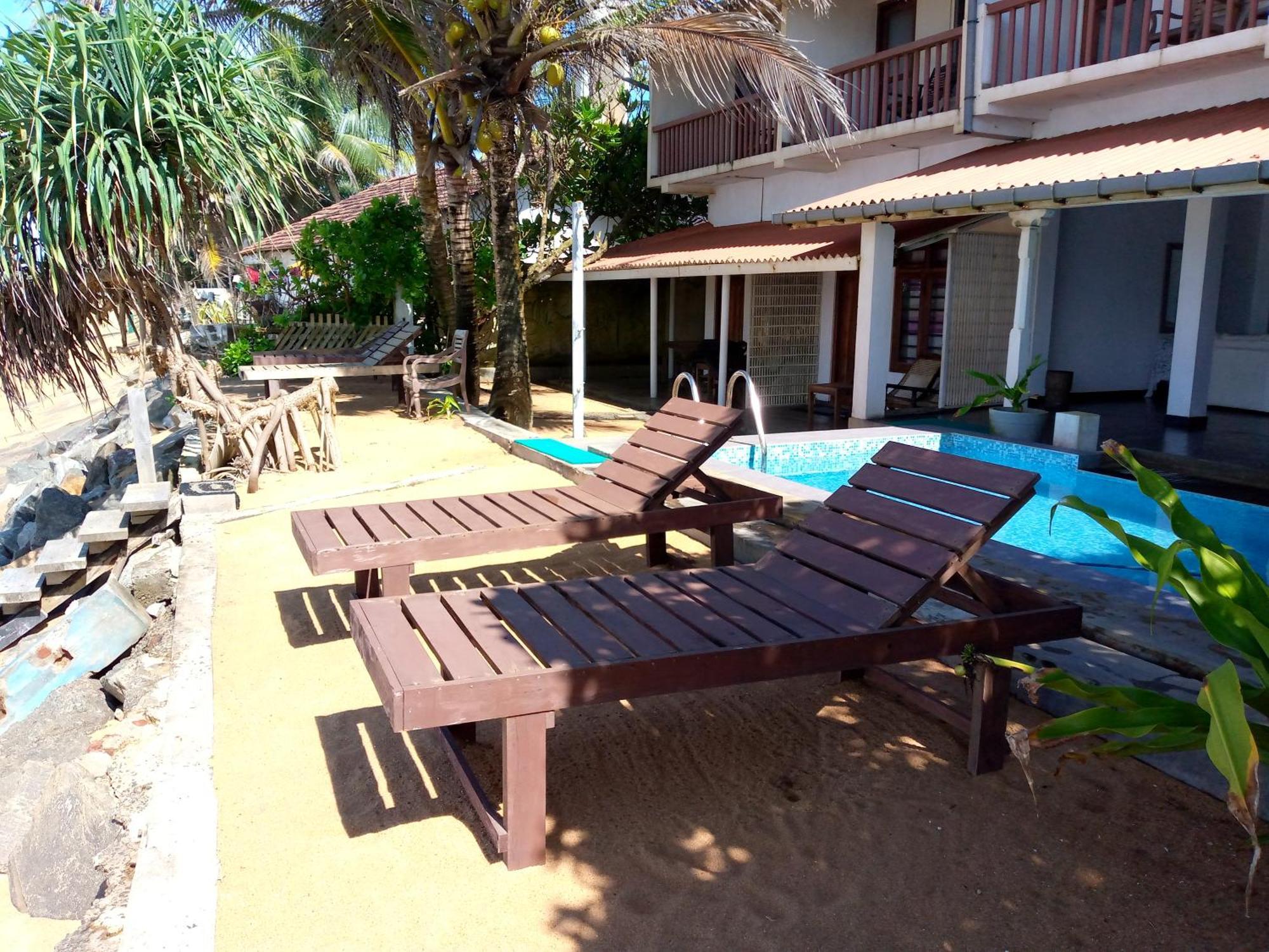 Asiri Yoga Retreat Otel Kadurupe Dış mekan fotoğraf