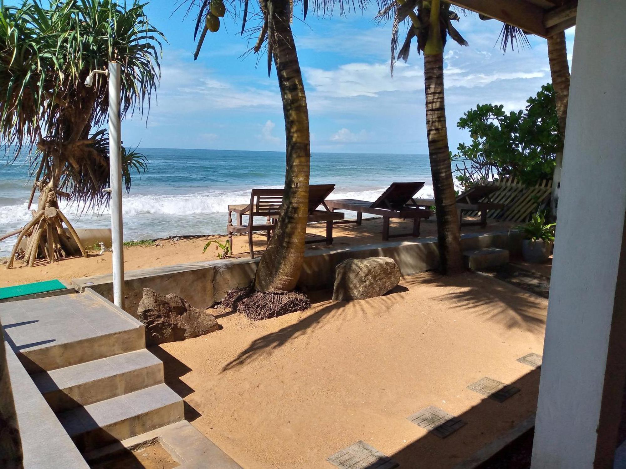 Asiri Yoga Retreat Otel Kadurupe Dış mekan fotoğraf