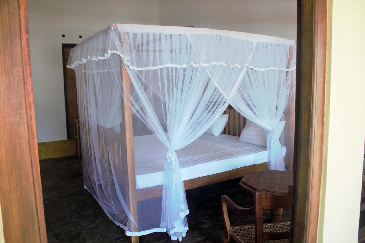 Asiri Yoga Retreat Otel Kadurupe Dış mekan fotoğraf