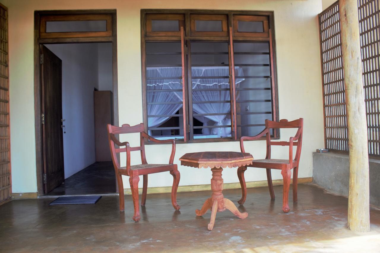 Asiri Yoga Retreat Otel Kadurupe Dış mekan fotoğraf