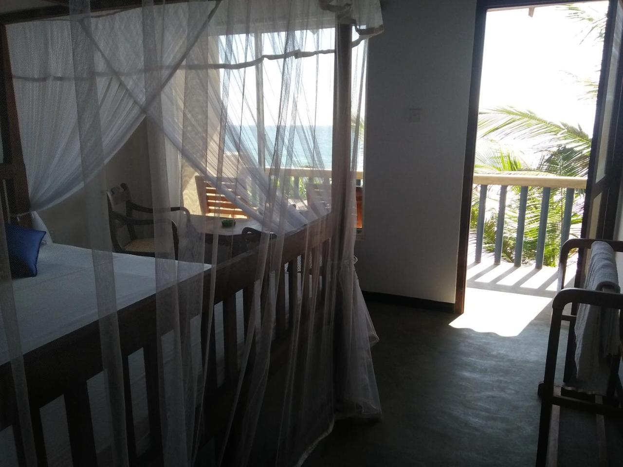 Asiri Yoga Retreat Otel Kadurupe Dış mekan fotoğraf